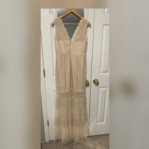 BCBG MaxAzria dress. Size: 12. Only worn once.